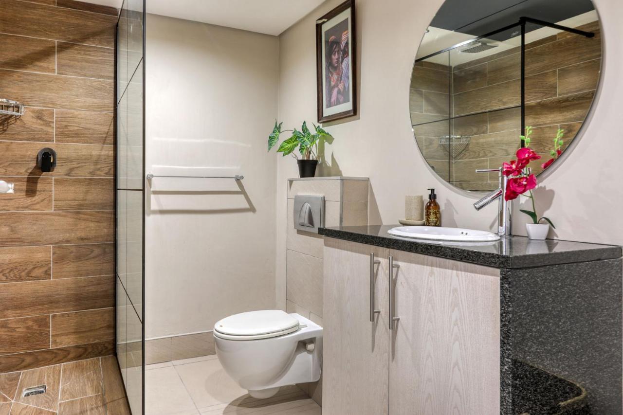 Authentic Cape Town Apartment Near The Waterfront المظهر الخارجي الصورة