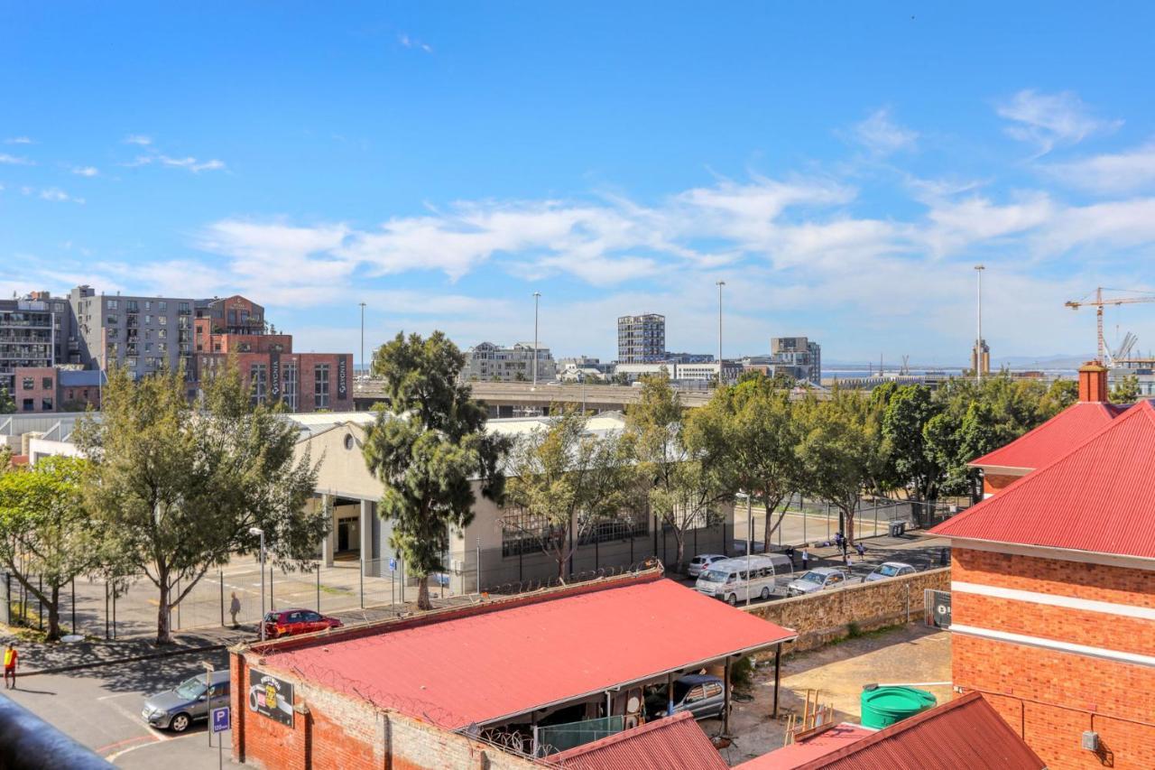 Authentic Cape Town Apartment Near The Waterfront المظهر الخارجي الصورة