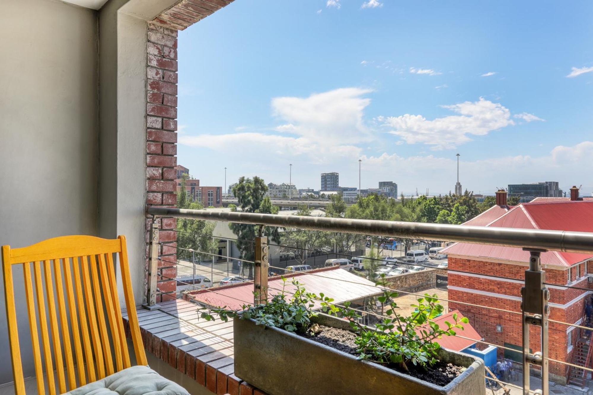 Authentic Cape Town Apartment Near The Waterfront المظهر الخارجي الصورة